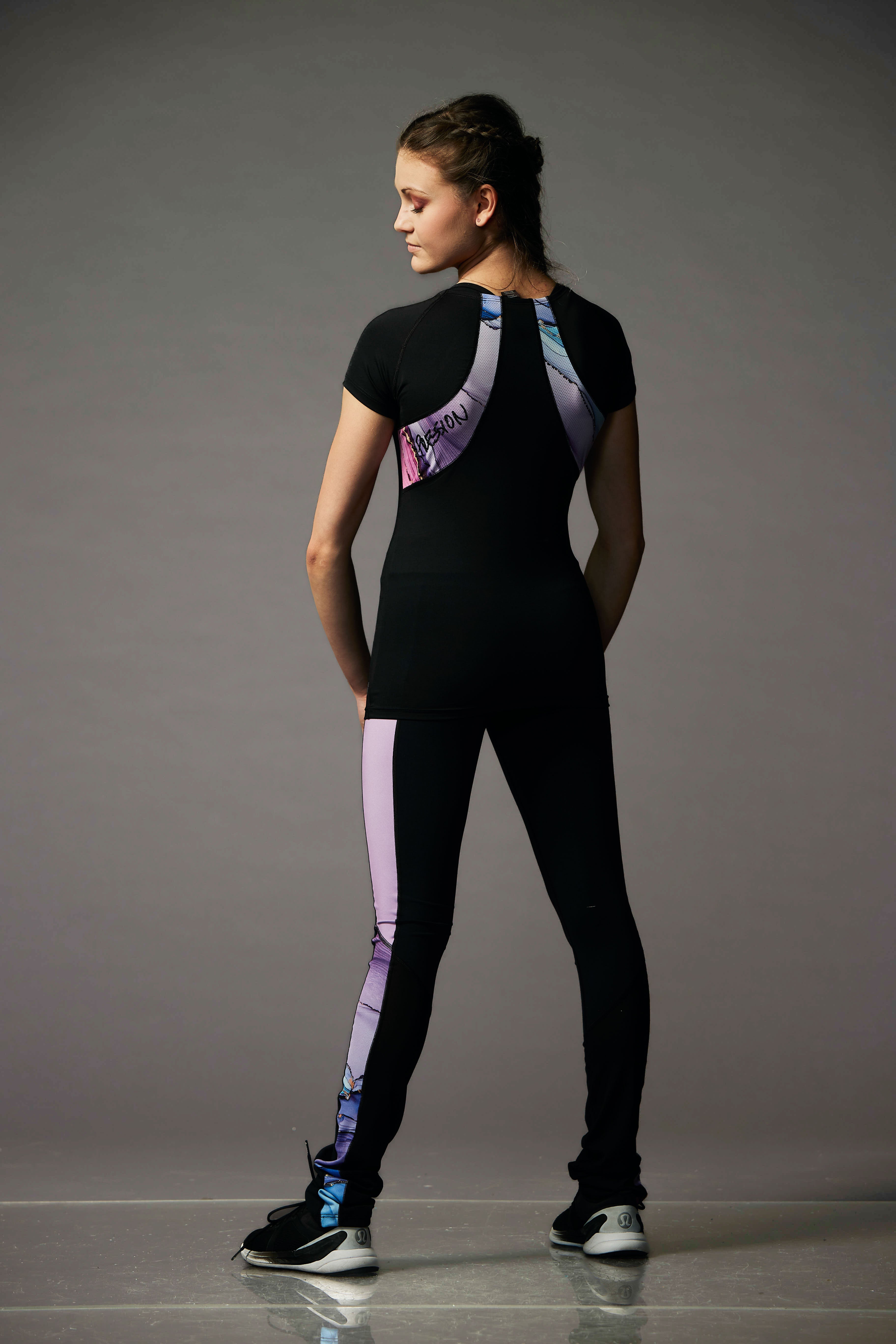 Performance Short Sleeve Shirt with Printed Insert - Lilac